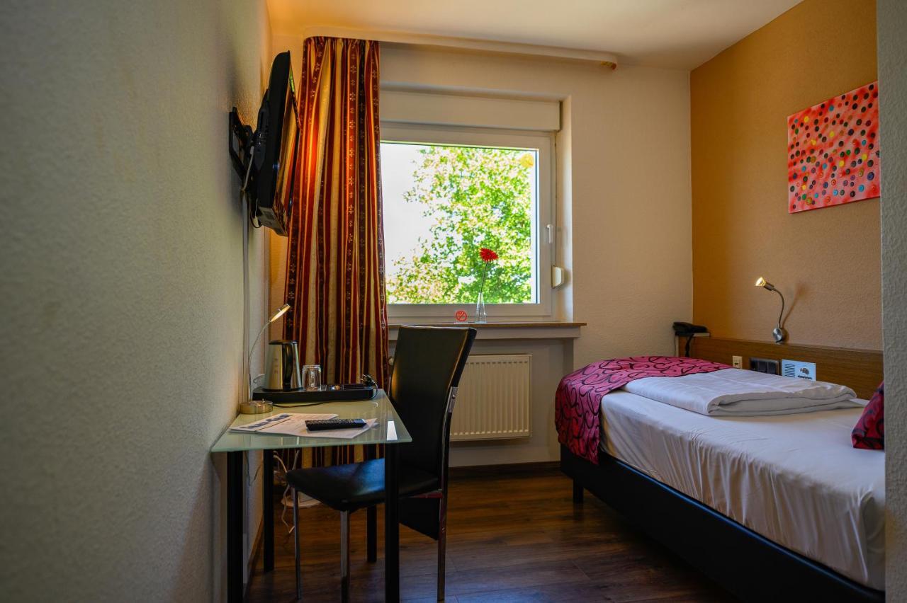 Otto'S Parkhotel Saarlouis Eksteriør billede