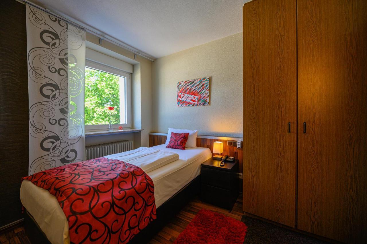 Otto'S Parkhotel Saarlouis Eksteriør billede