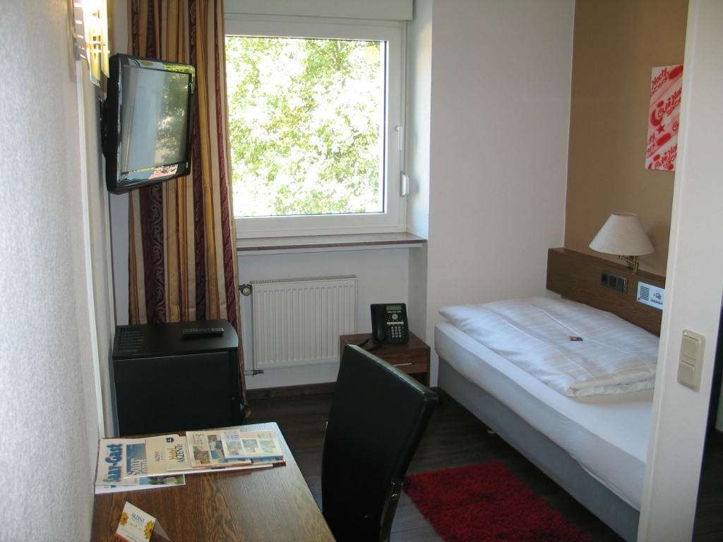 Otto'S Parkhotel Saarlouis Værelse billede